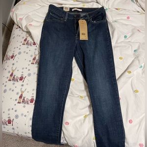 Levi’s High Rise Skinny Jean